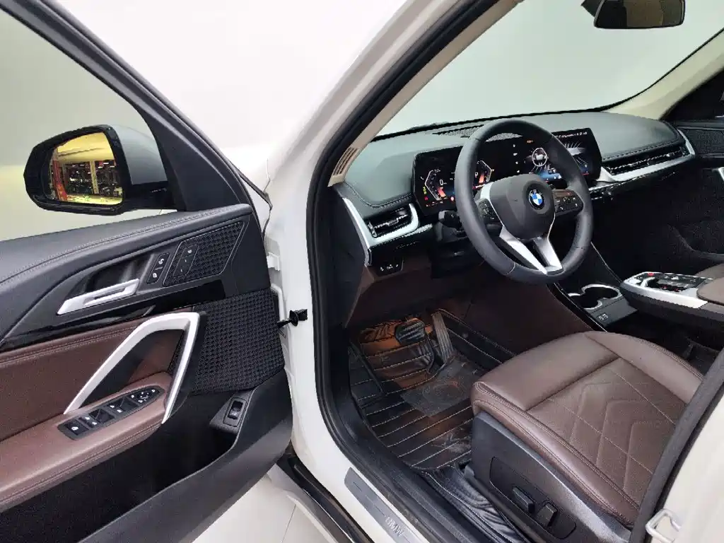 BMW X1 — миниатюра 7