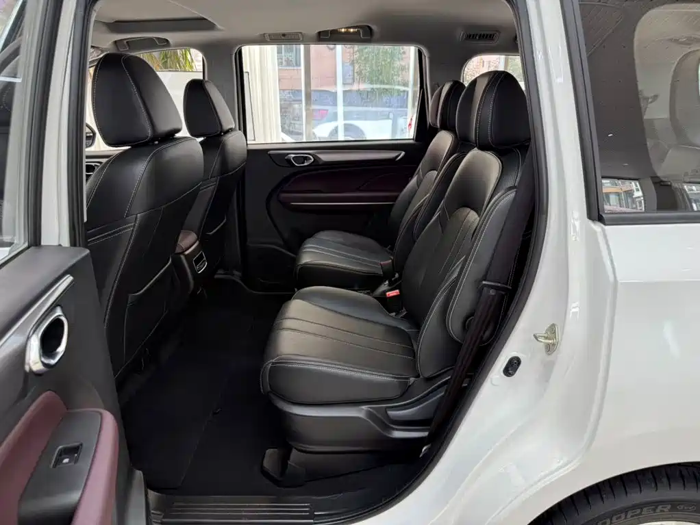 GAC Motor Trumpchi M6 — миниатюра 17