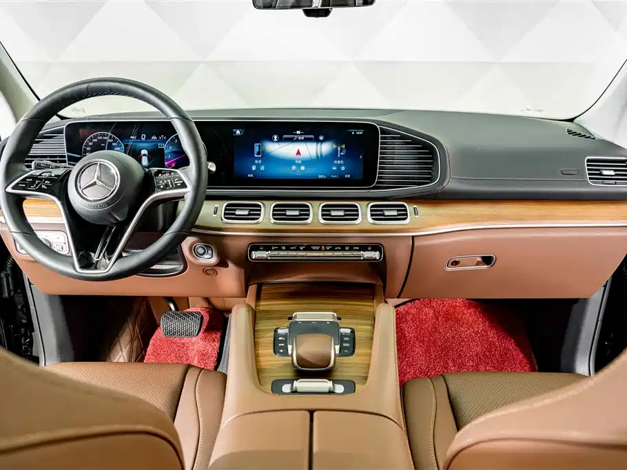 Mercedes-Benz GLE (Import) — миниатюра 13