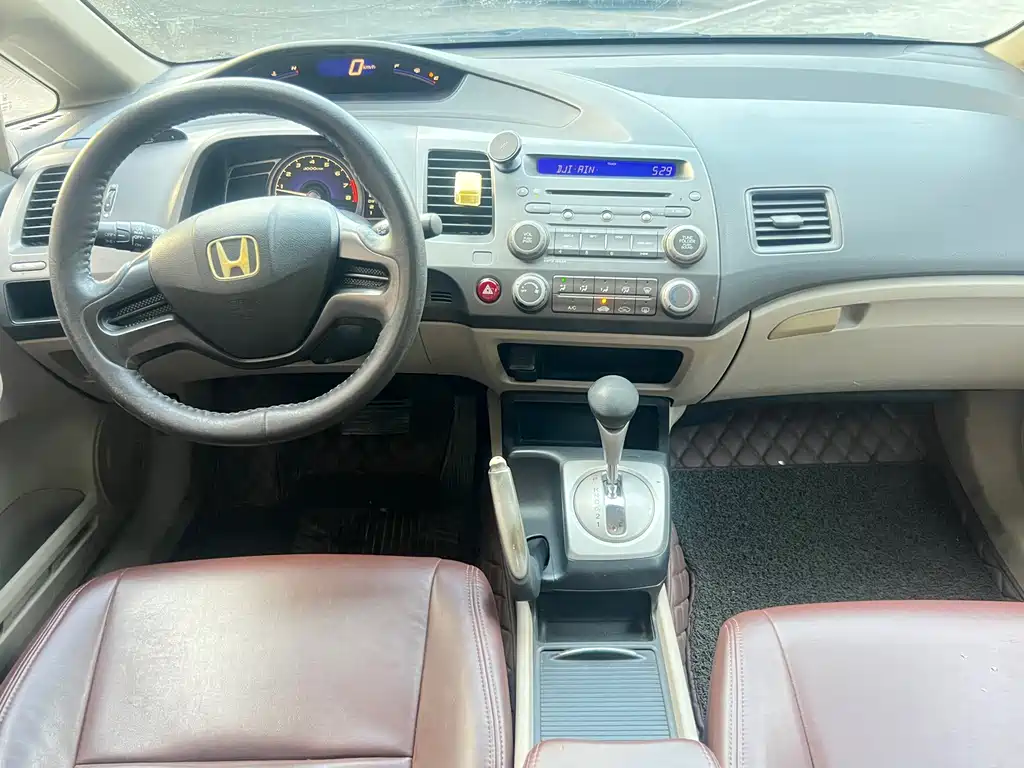 Honda Civic — миниатюра 21