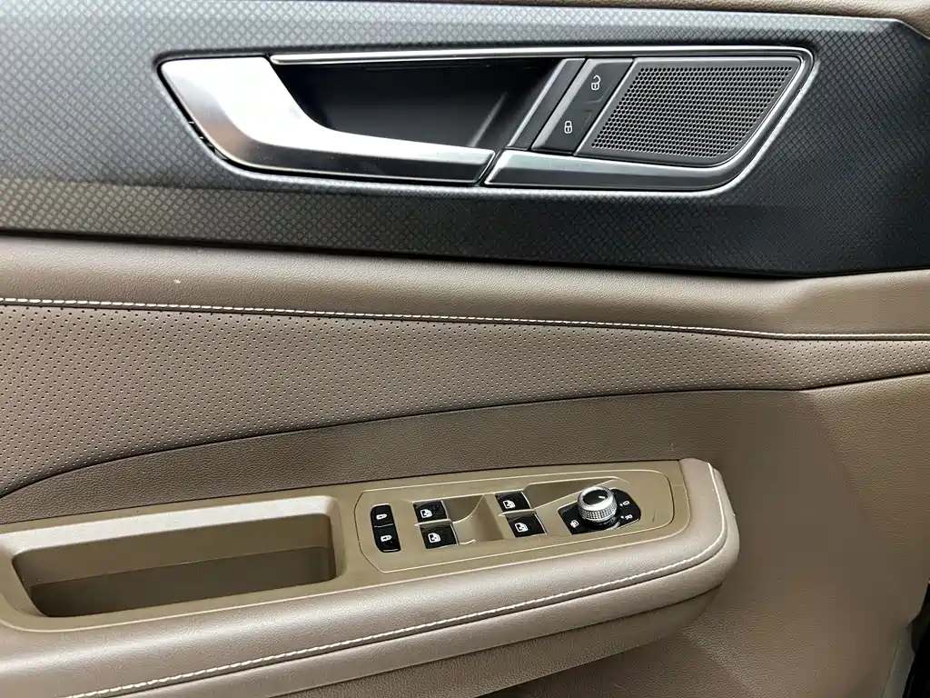 Volkswagen Viloran — миниатюра 9