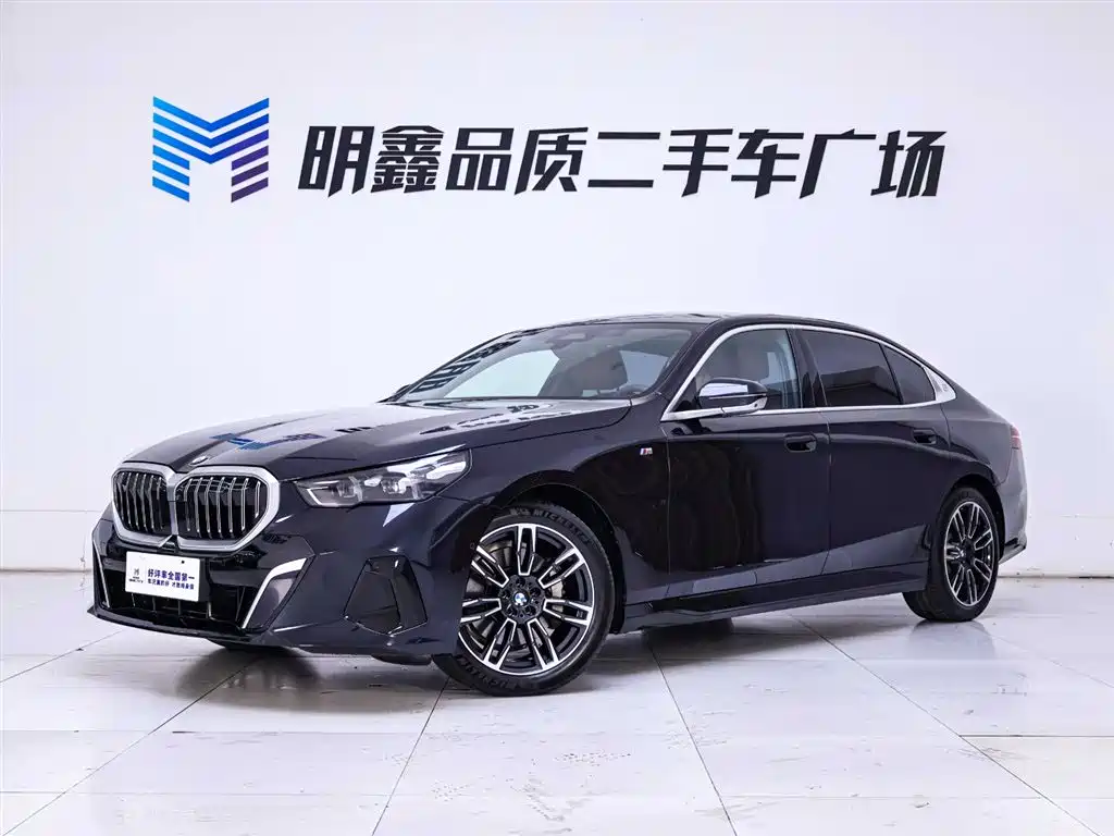 BMW 5 Series 5 2025 530Li Lead M Sport