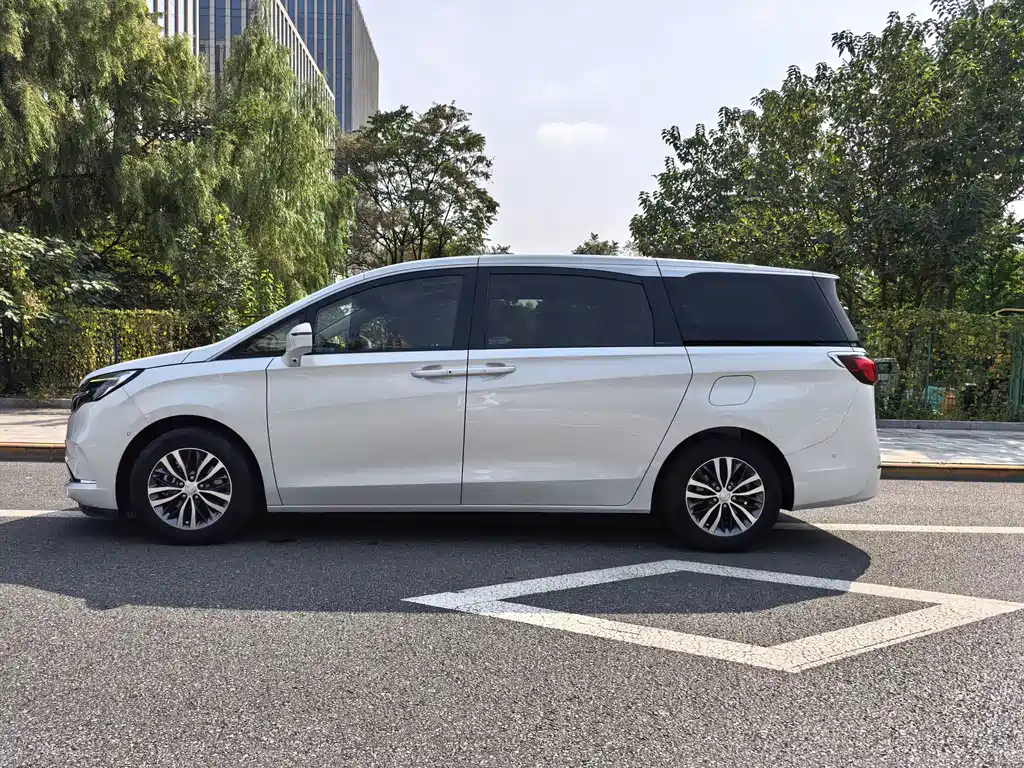 Buick GL8 2022 ES 653T Premium
