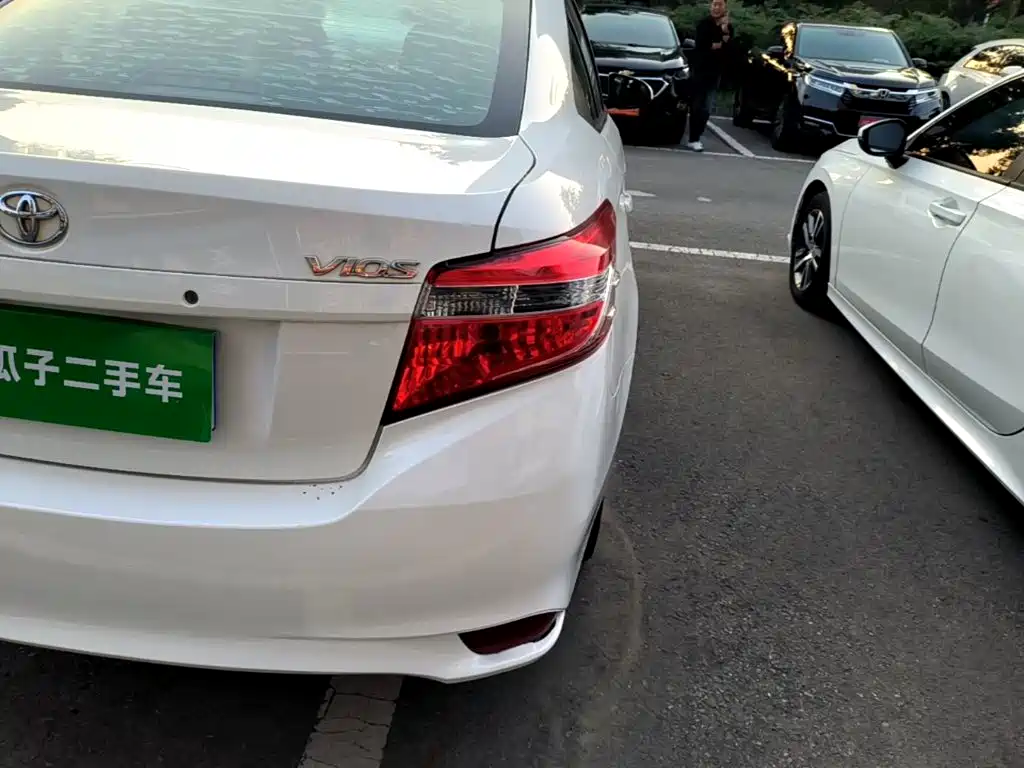 Toyota Vios — миниатюра 8
