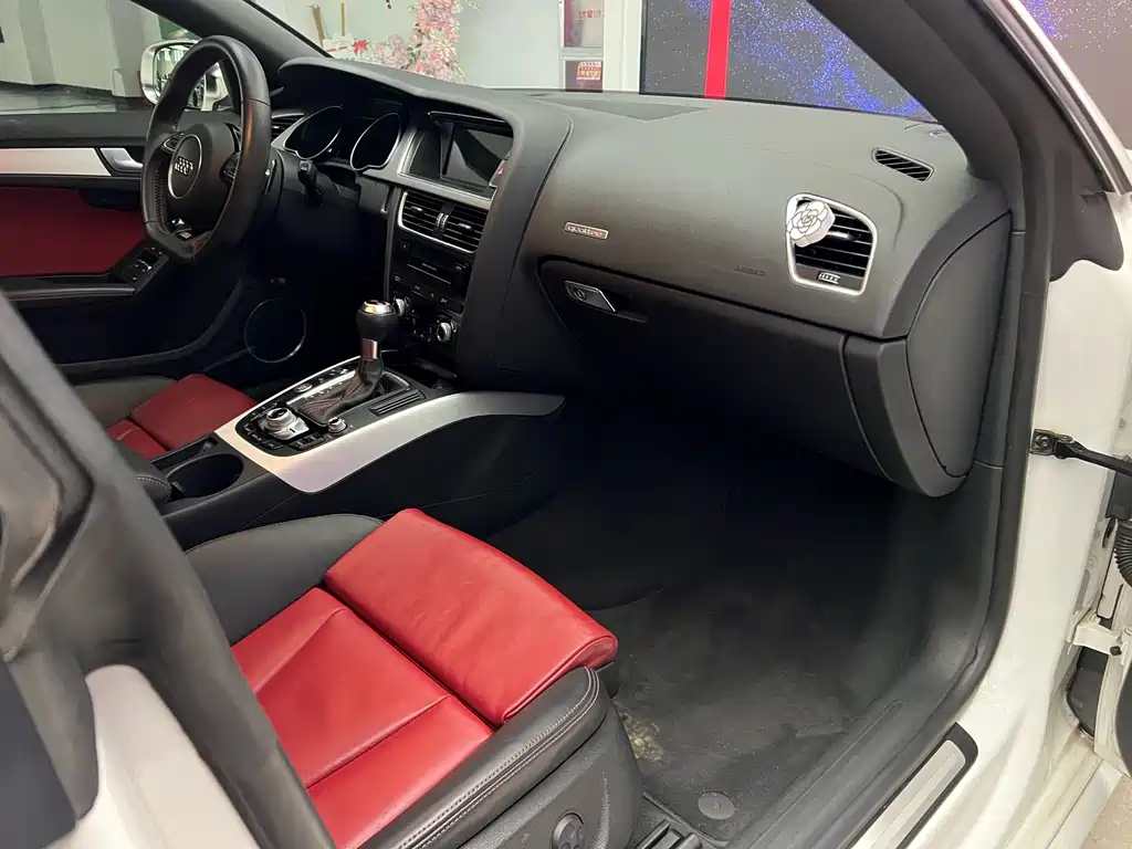 Audi S5 — миниатюра 21