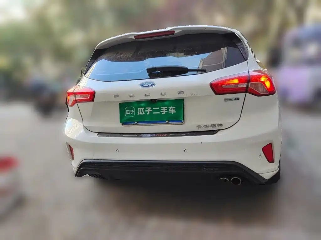 Ford Focus — миниатюра 5