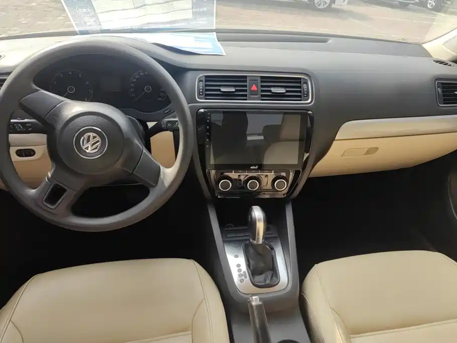 Volkswagen Sagitar — миниатюра 12