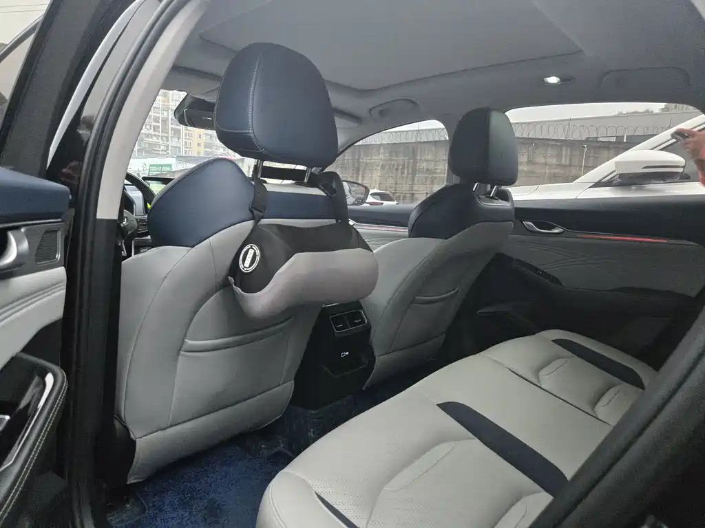 Geely Xingrui — миниатюра 6