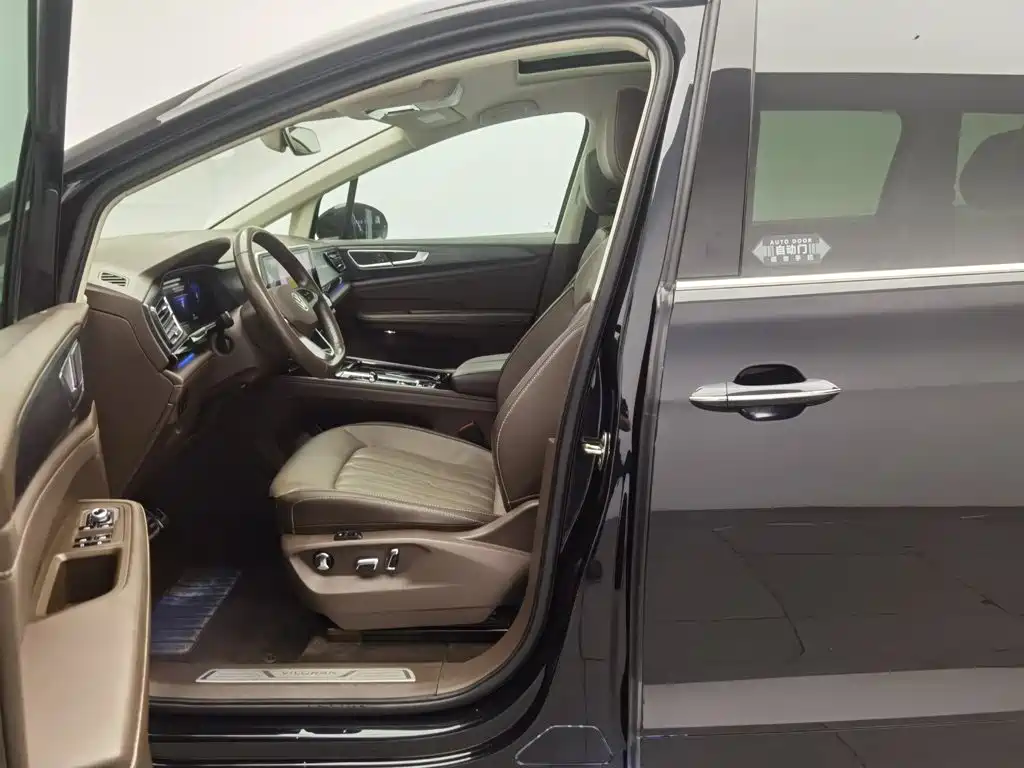 Volkswagen Viloran — миниатюра 10