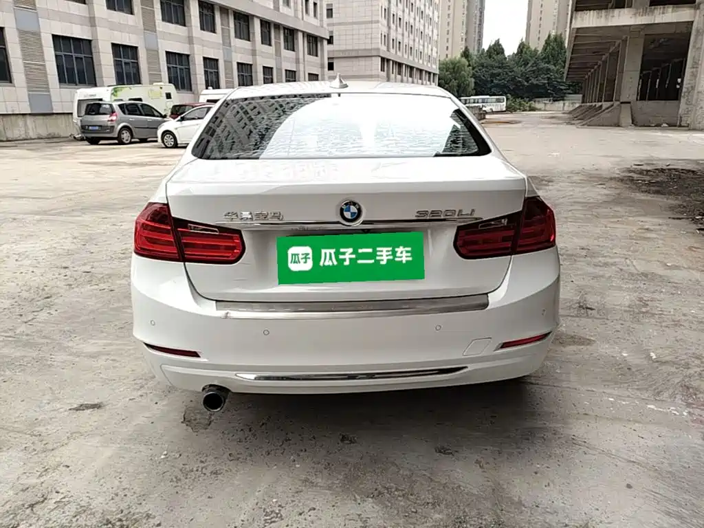 BMW 3 Series — миниатюра 6