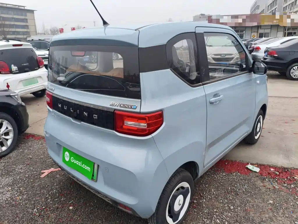 Wuling MINIEV — миниатюра 7