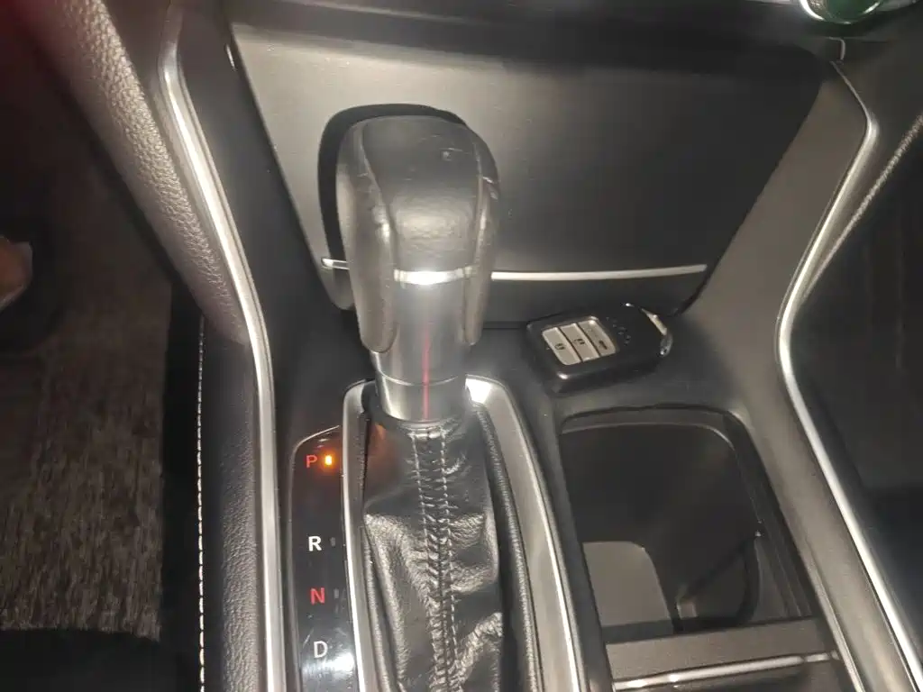 Honda Inspire — миниатюра 10