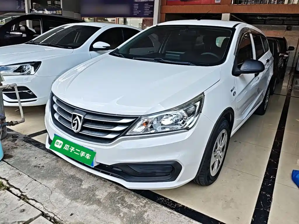 Baojun 310W — миниатюра 2