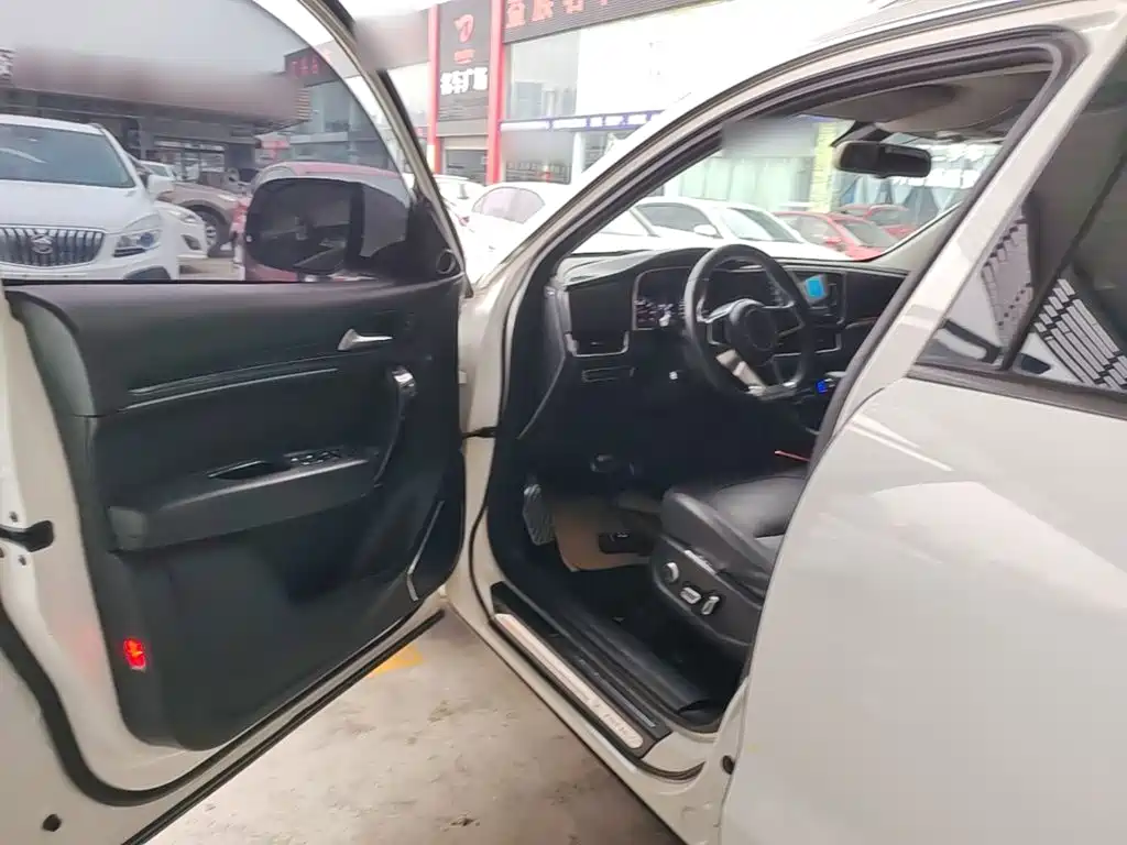 Zotye T600 Coupe — миниатюра 16
