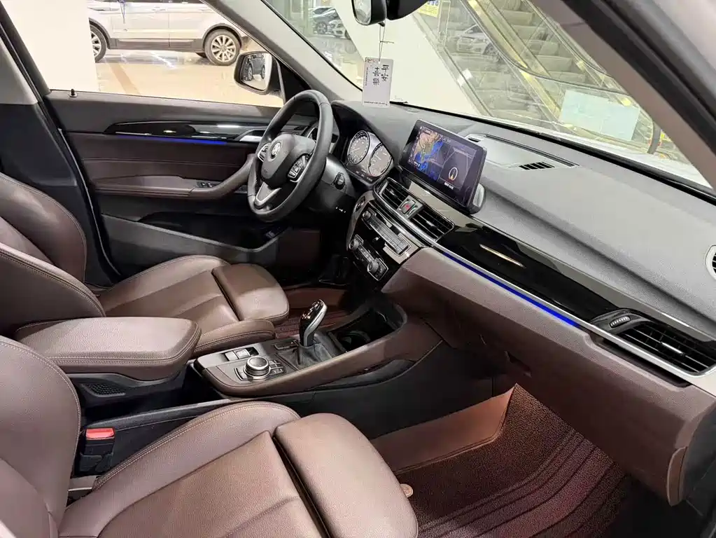 BMW X1 — миниатюра 7