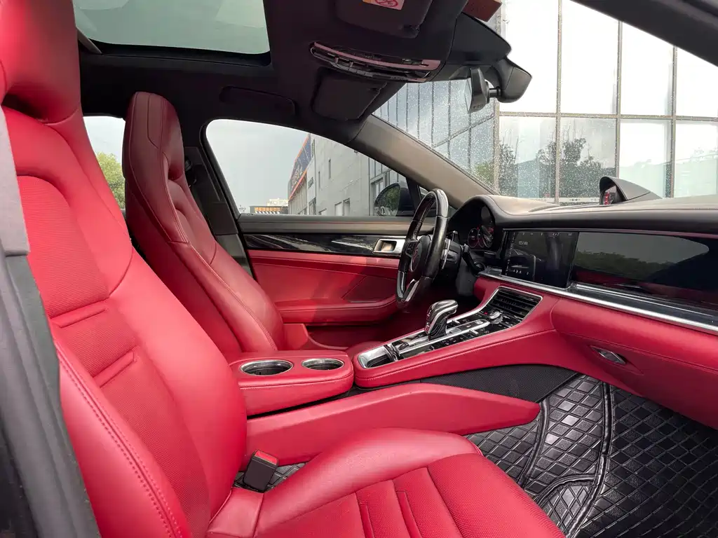 Porsche Panamera — миниатюра 16