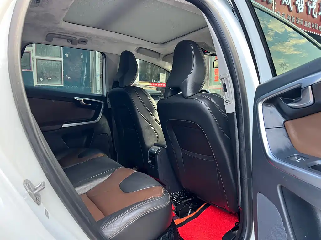 Volvo XC60 2017 T5 AWD