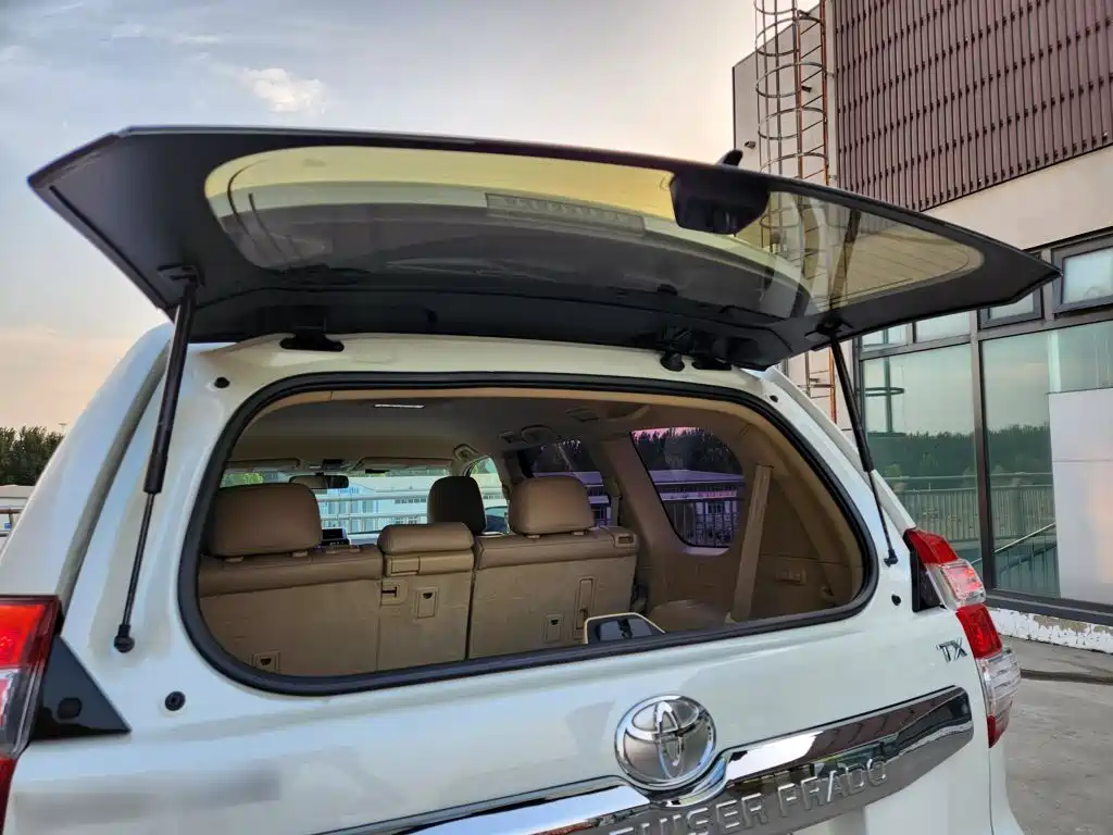 Toyota Prado — миниатюра 20