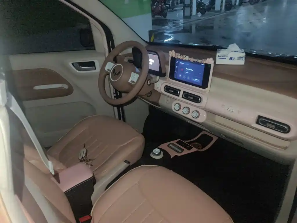 Wuling MINIEV — миниатюра 19