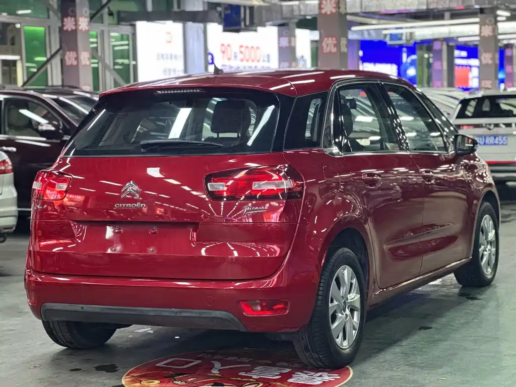 Citroen C4 Picasso — миниатюра 7