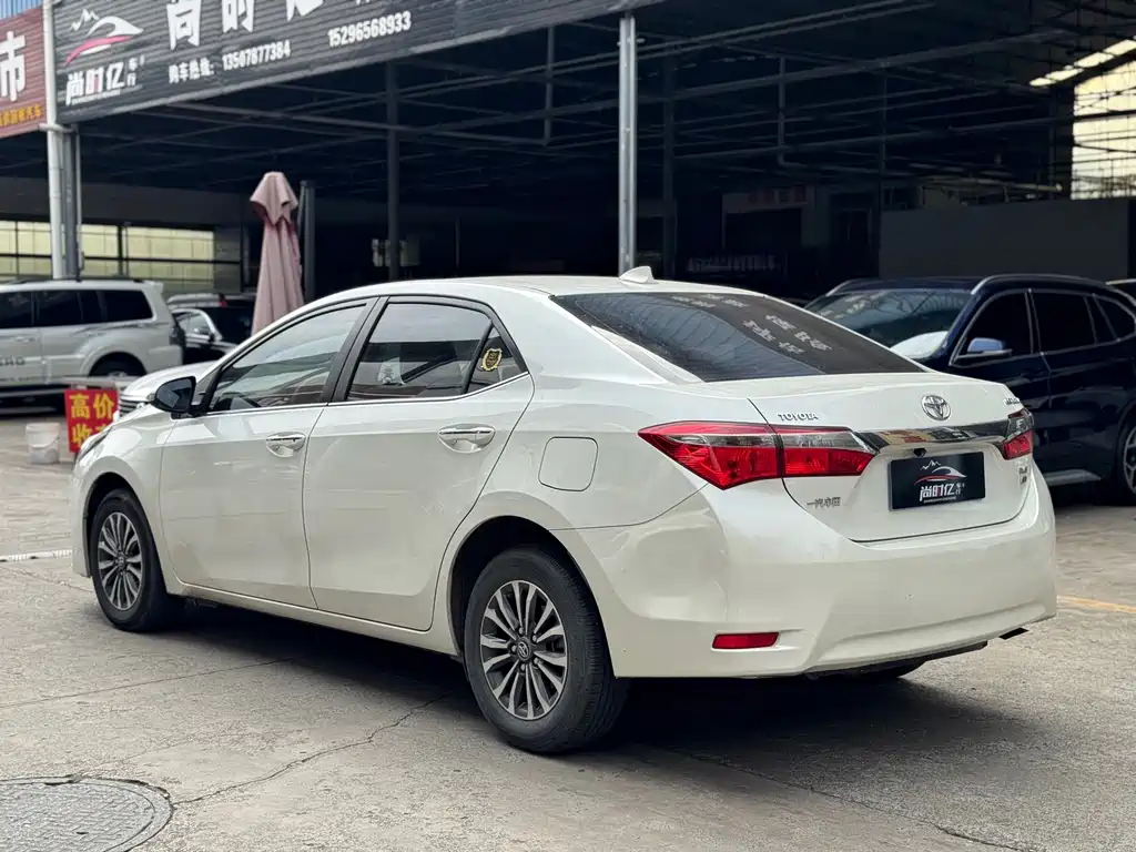 Toyota Corolla — миниатюра 6