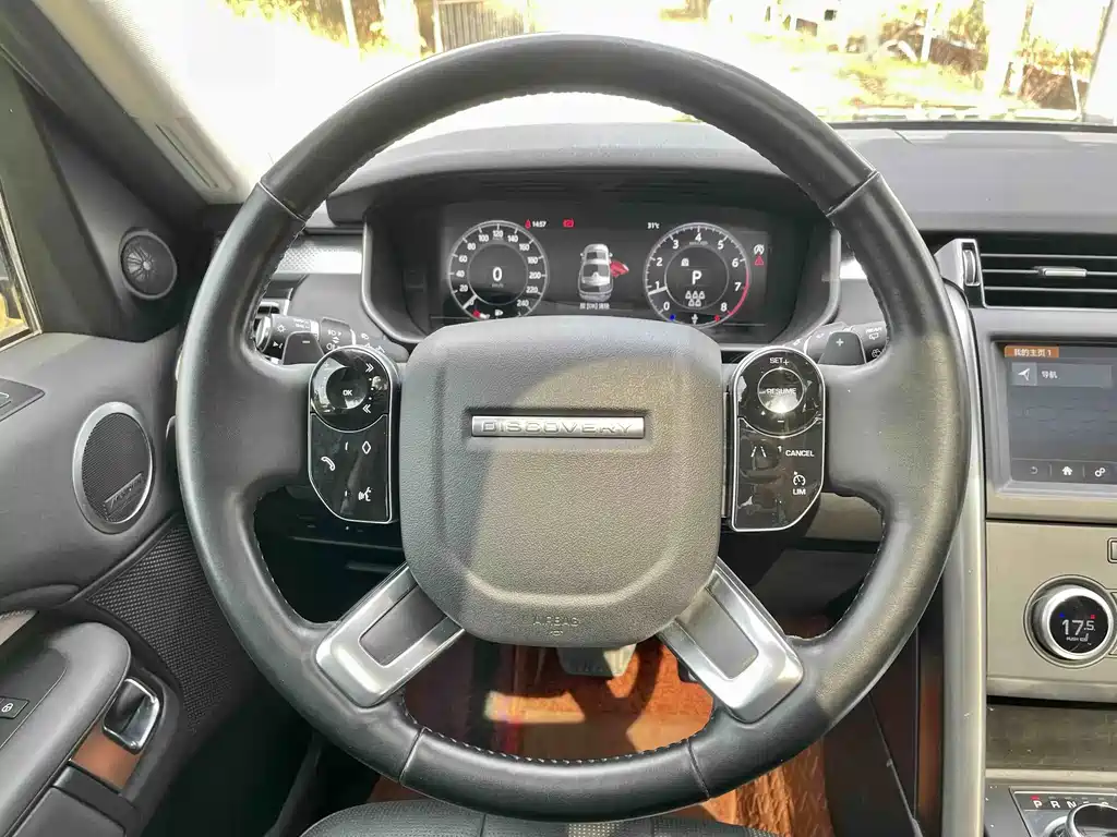 Land Rover Discovery — миниатюра 14