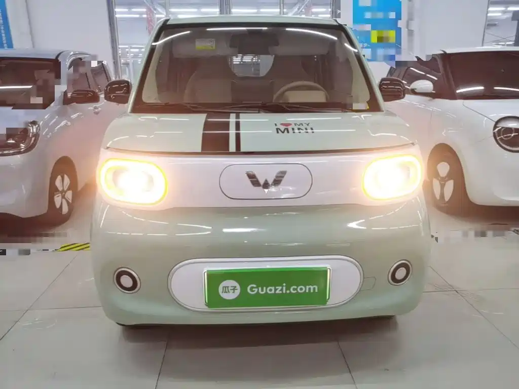 Wuling MINIEV — миниатюра 3