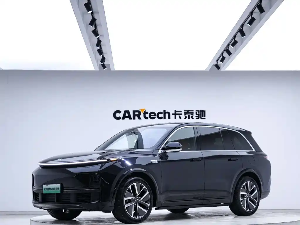 Li Auto Li L8 2024