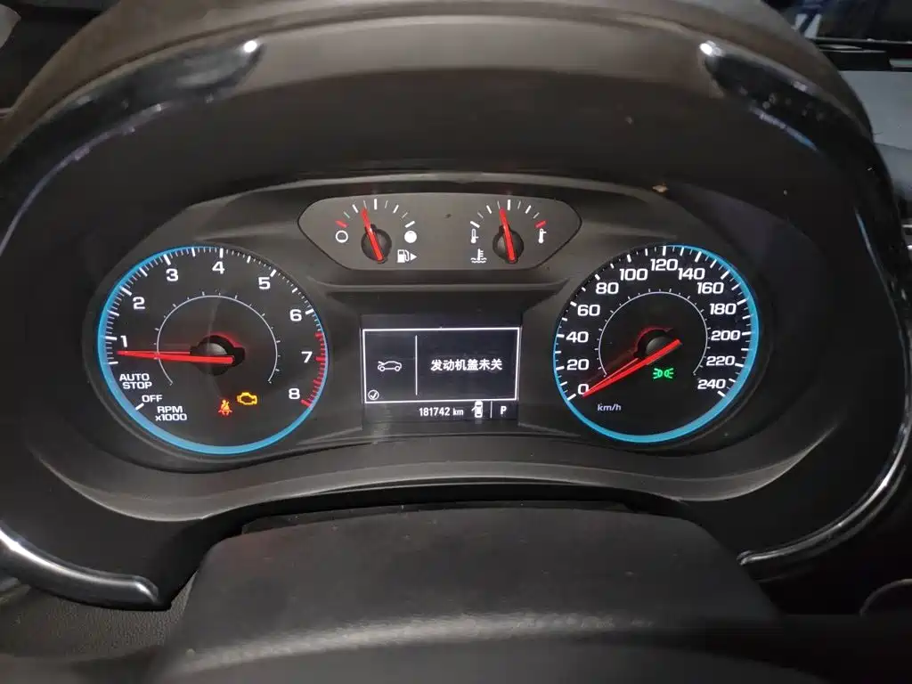 Chevrolet Malibu XL — миниатюра 12