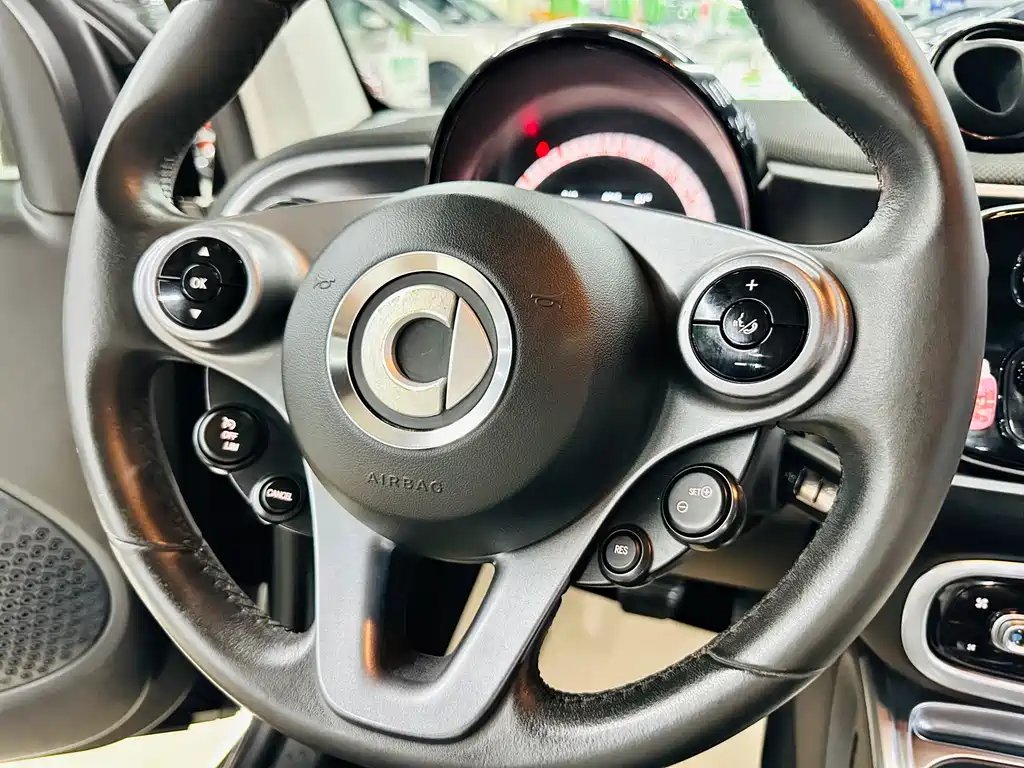 smart Smart Fortwo — миниатюра 41