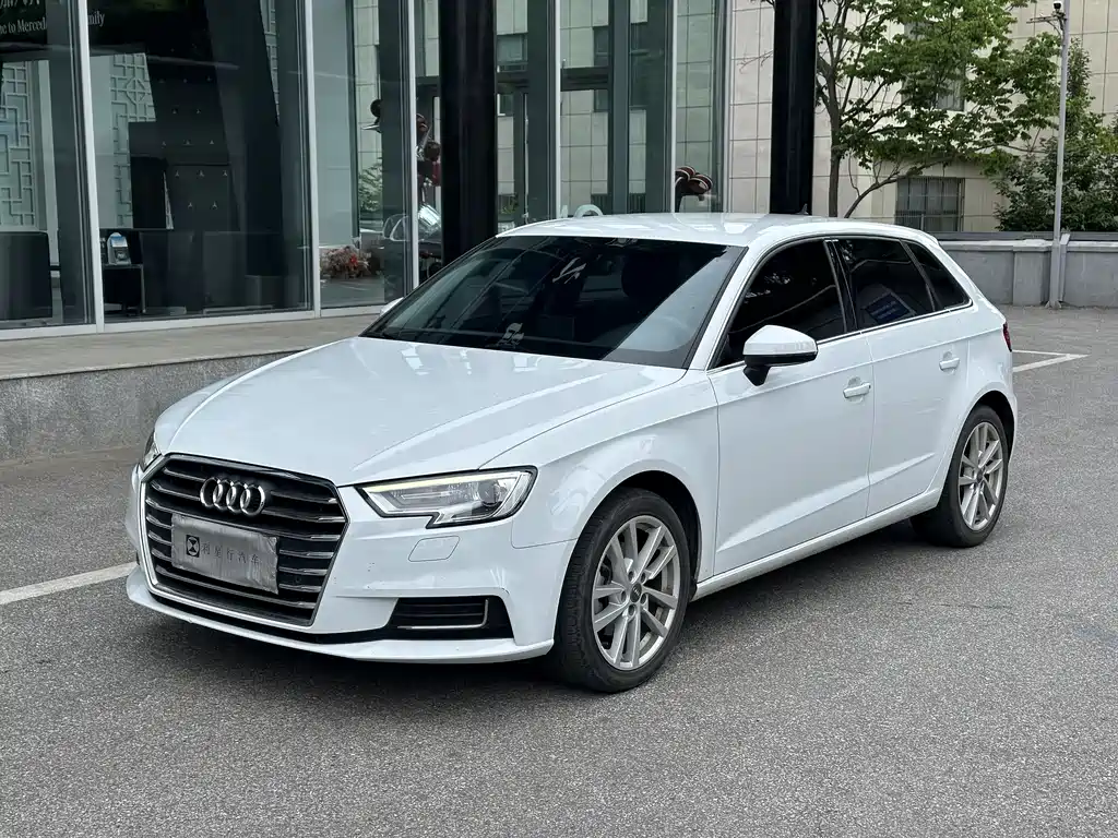 Купить Audi A3
