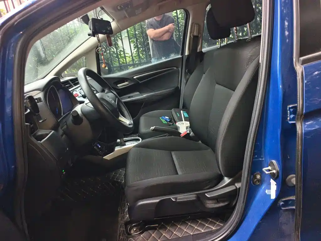 Honda Fit — миниатюра 12