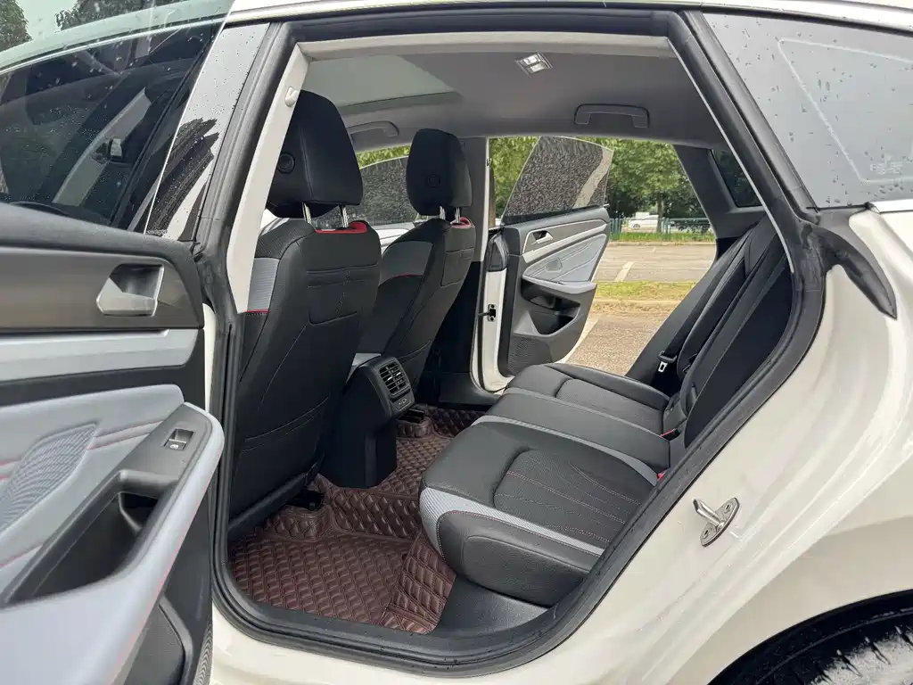 Volkswagen Lamando — миниатюра 6