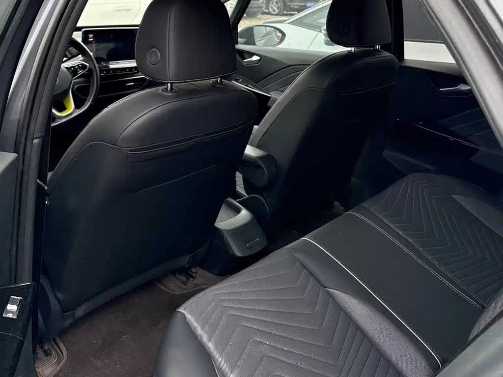 Volkswagen ID.3 — миниатюра 5