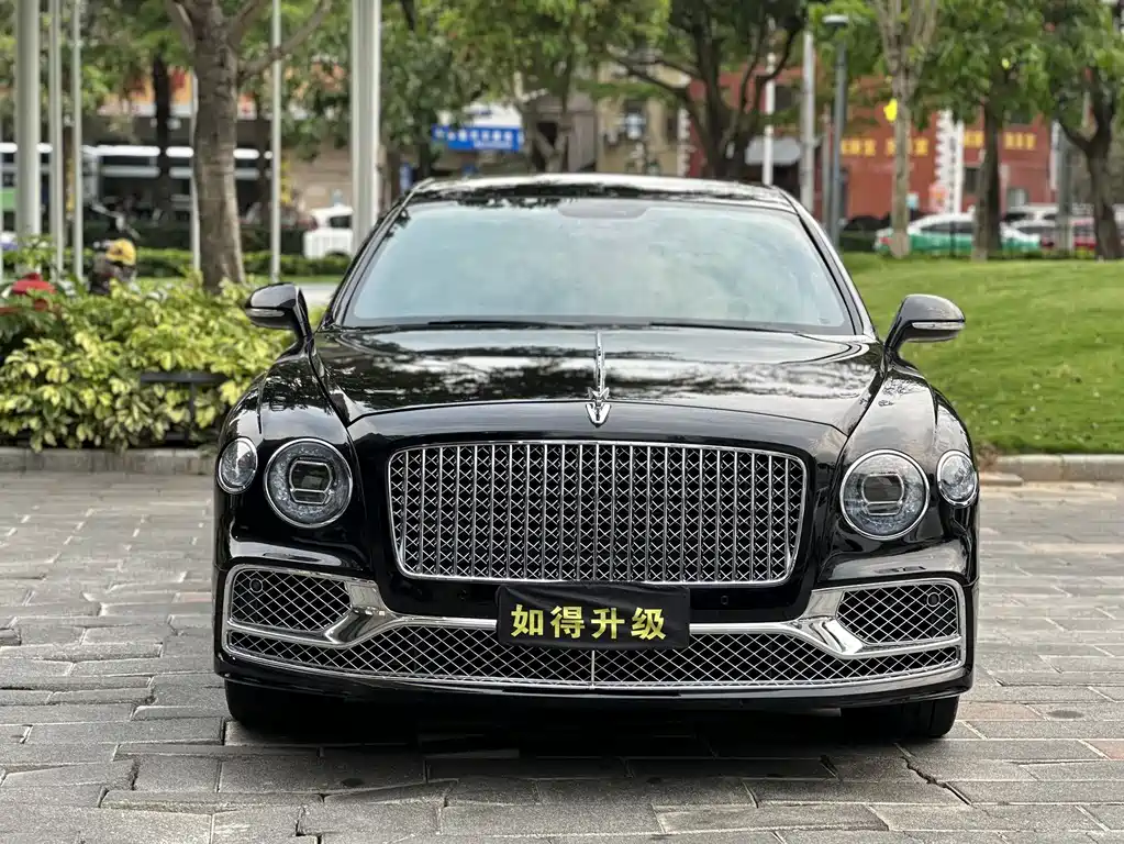 Bentley Flying Spur 2010 6.0T мест