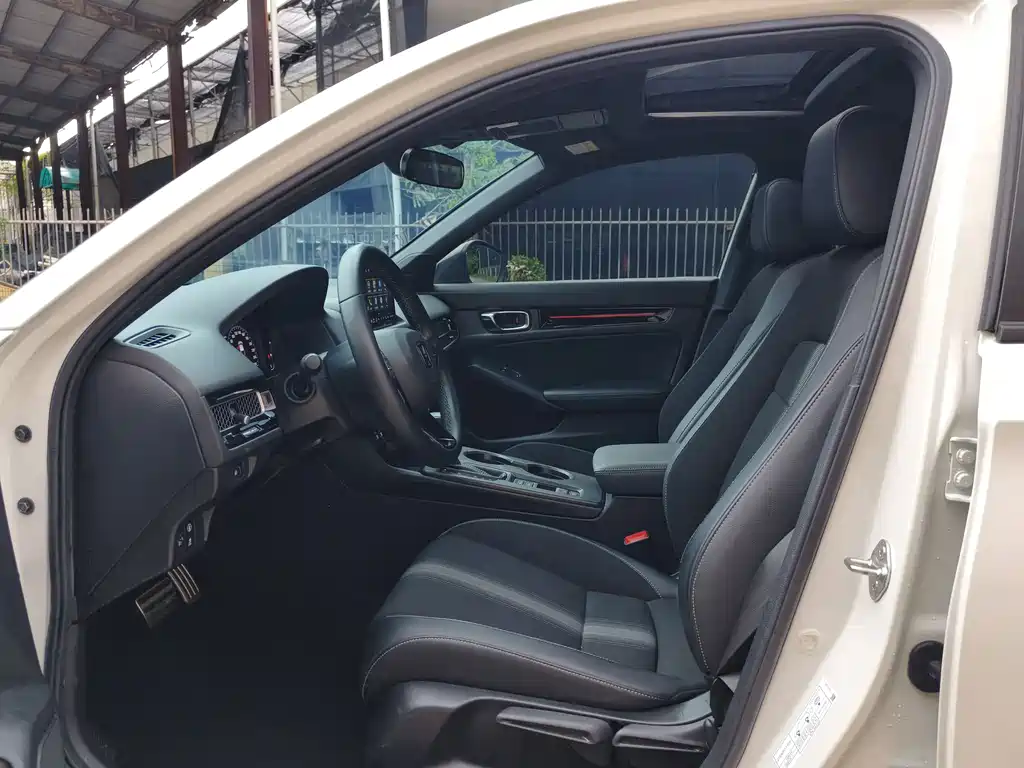 Honda Civic 2023 HATCHBACK 240TURBO CVT