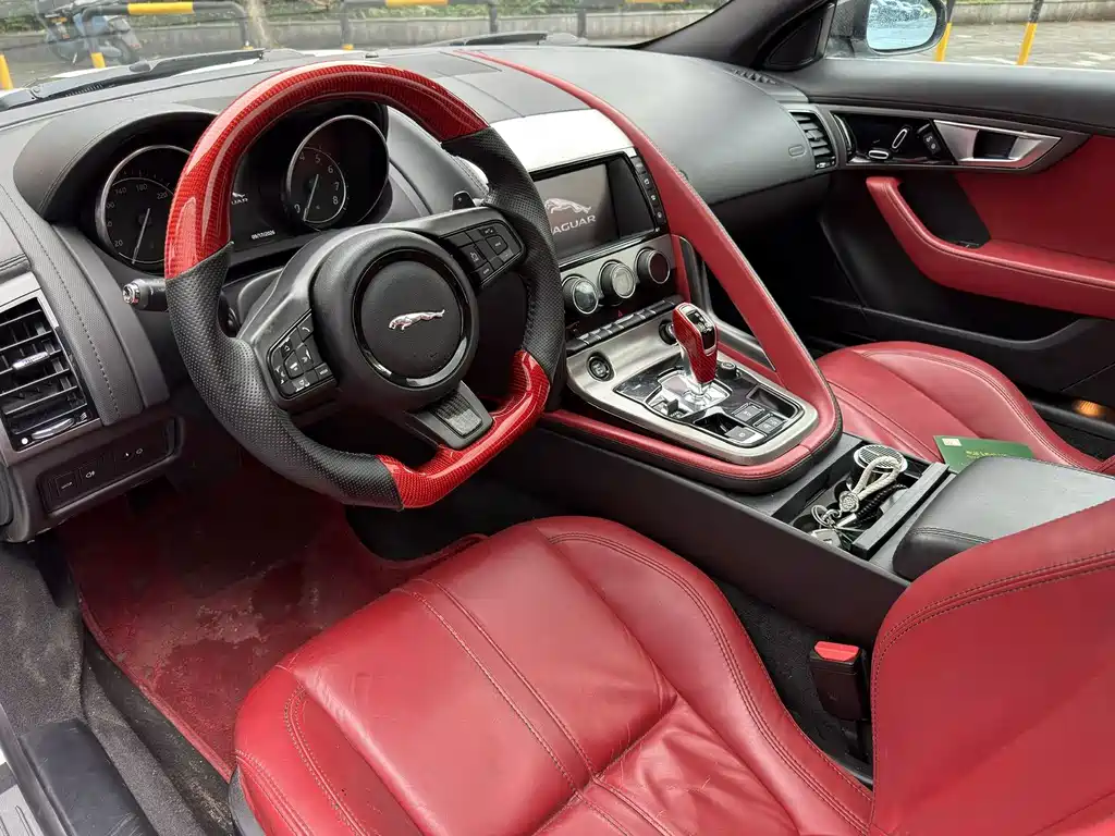 Jaguar F-TYPE — миниатюра 5