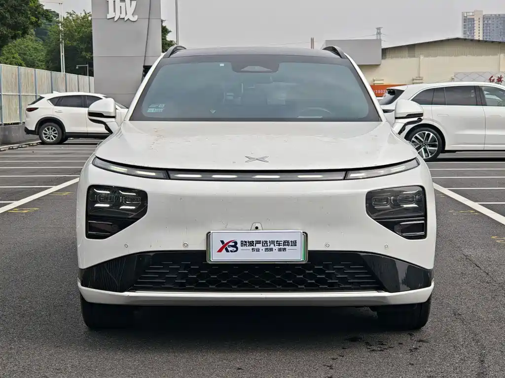 XPeng G9 — миниатюра 2