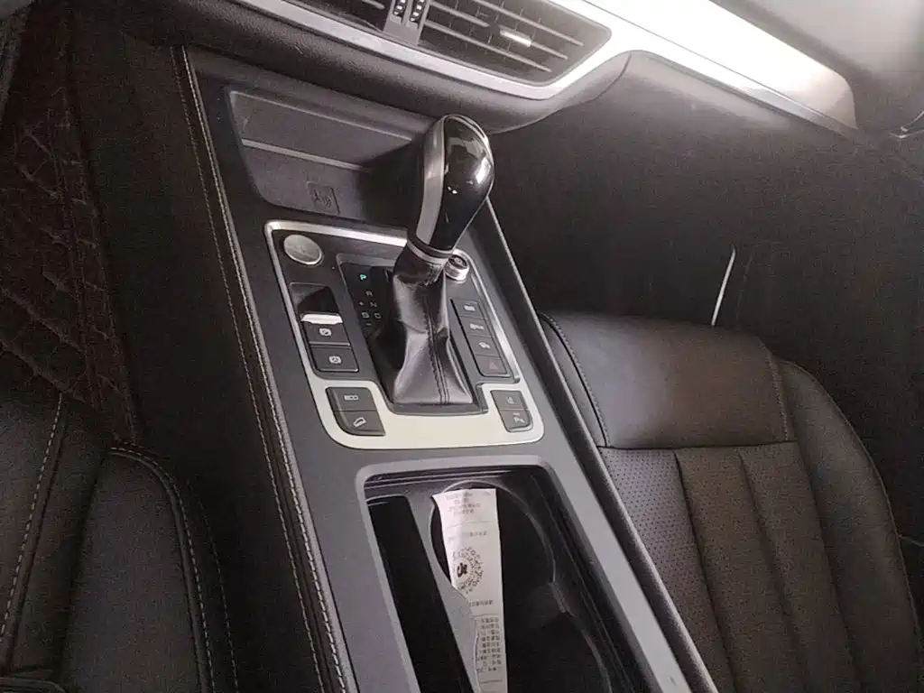 BYD Tang — миниатюра 14