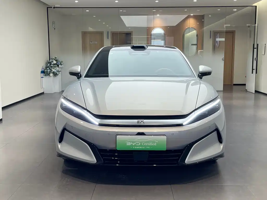 BYD Han L 2025 EV Flagship