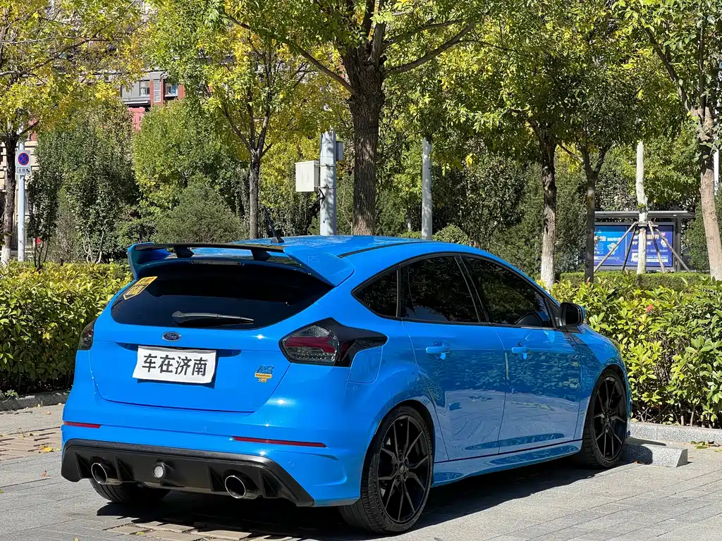 Ford Focus (Import) — миниатюра 4