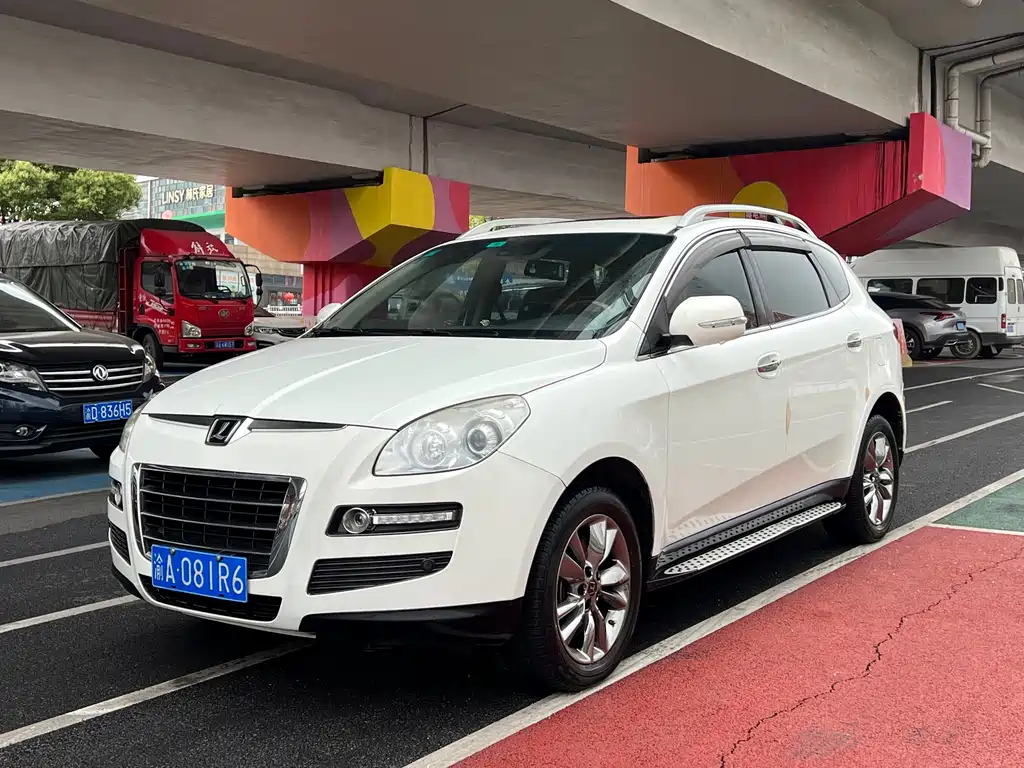 Luxgen Big 7 SUV 2014