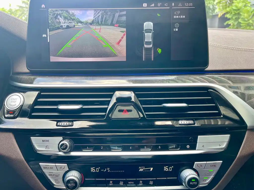 BMW 5 Series — миниатюра 18