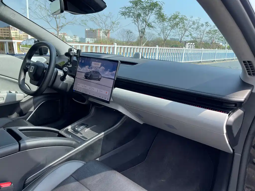 ZEEKR EXTREME KRYPTON 007