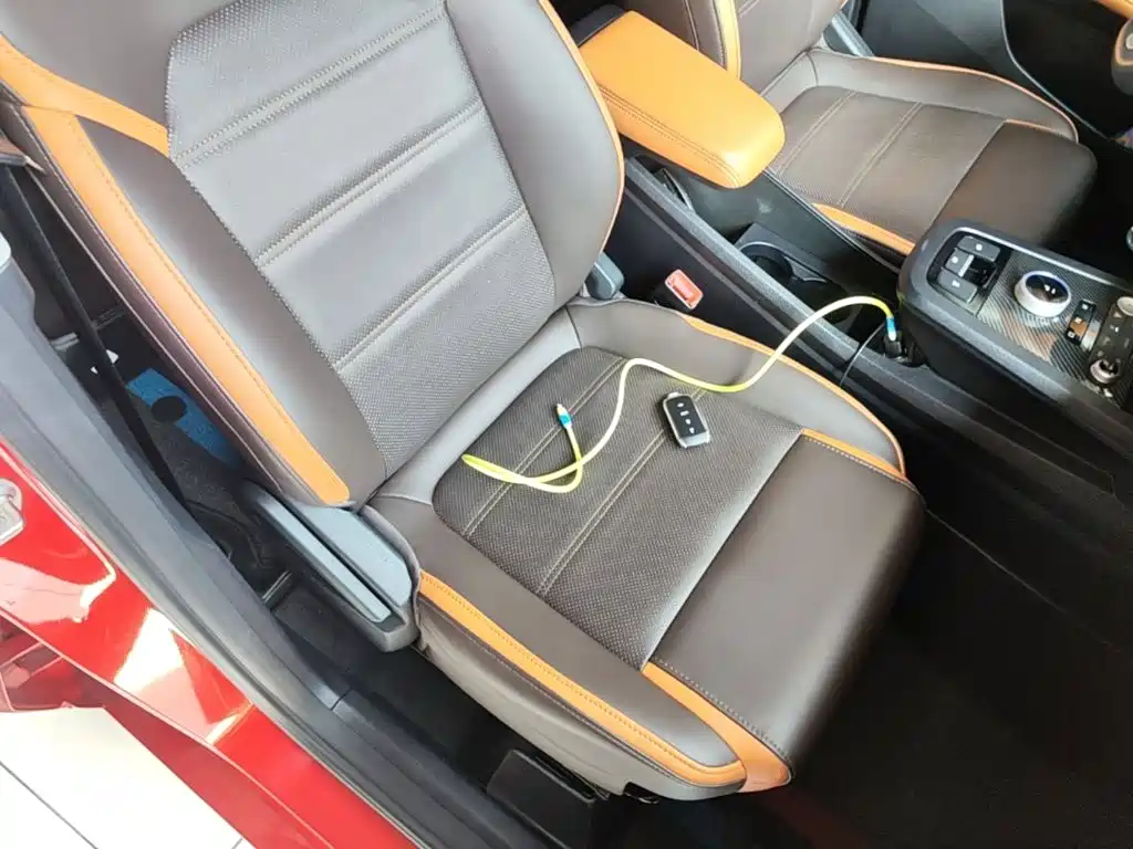 BYD e2 — миниатюра 25