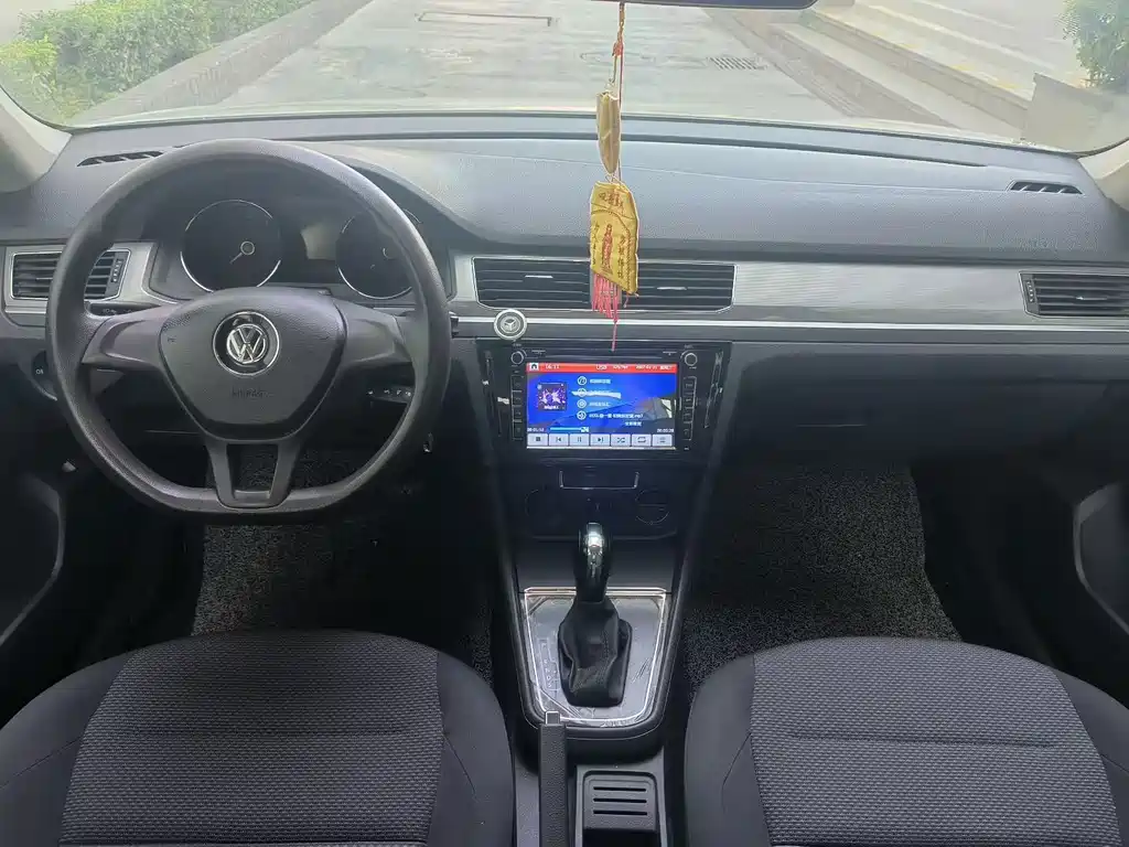 Volkswagen Bora — миниатюра 5