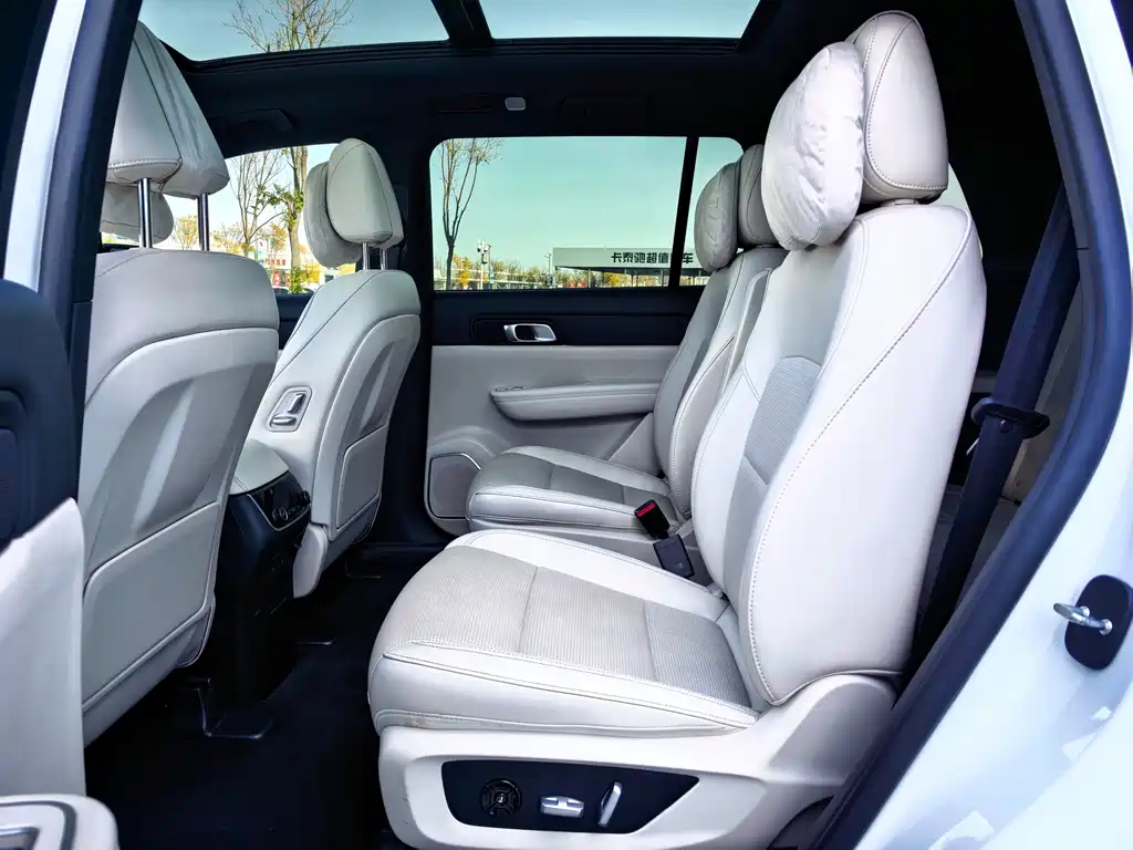 Li Auto Li ONE — миниатюра 18