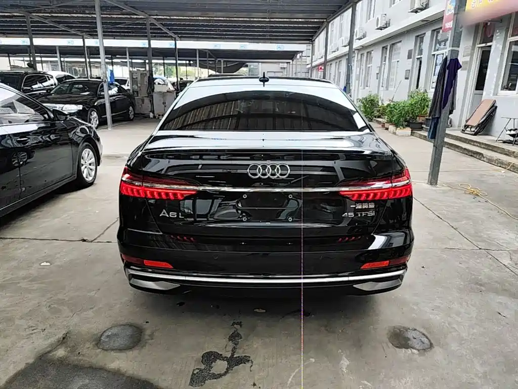 Audi A6L — миниатюра 6