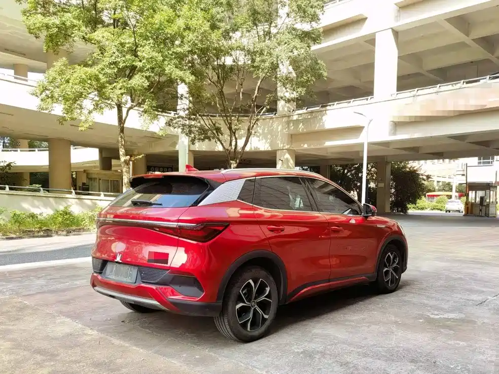 BYD Yuan Plus — миниатюра 4