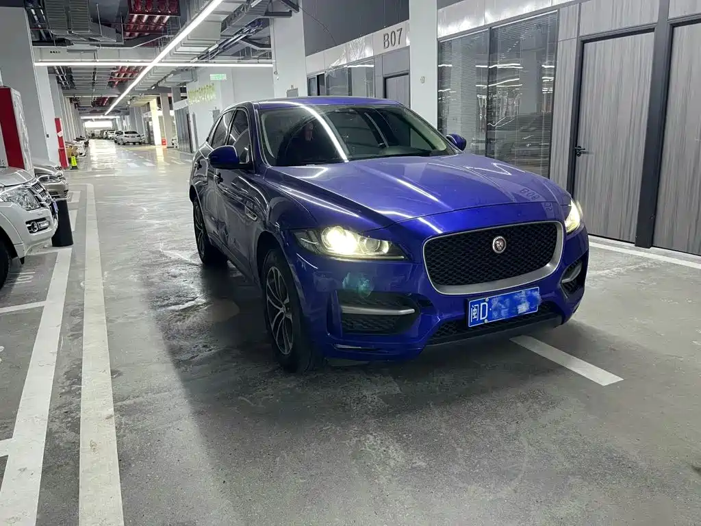 Jaguar F-PACE — миниатюра 3